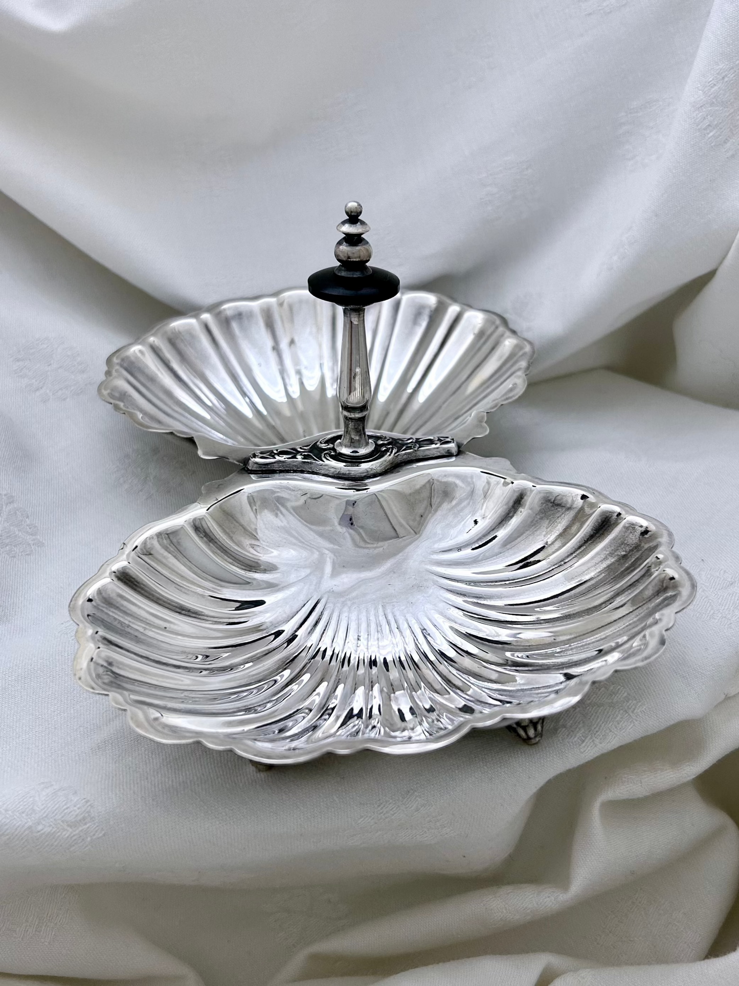 FB Rogers Double Shell Dish