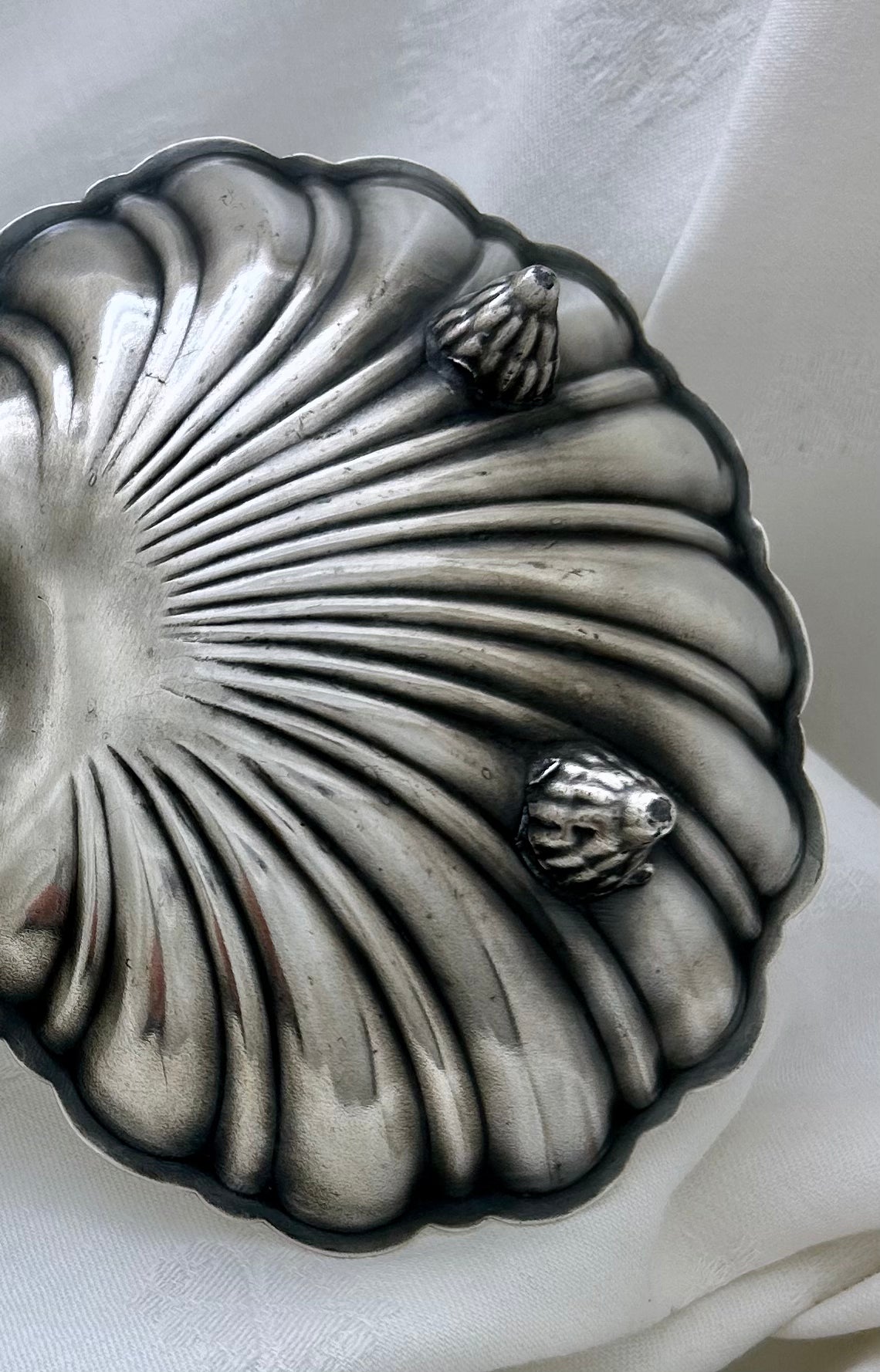 FB Rogers Double Shell Dish